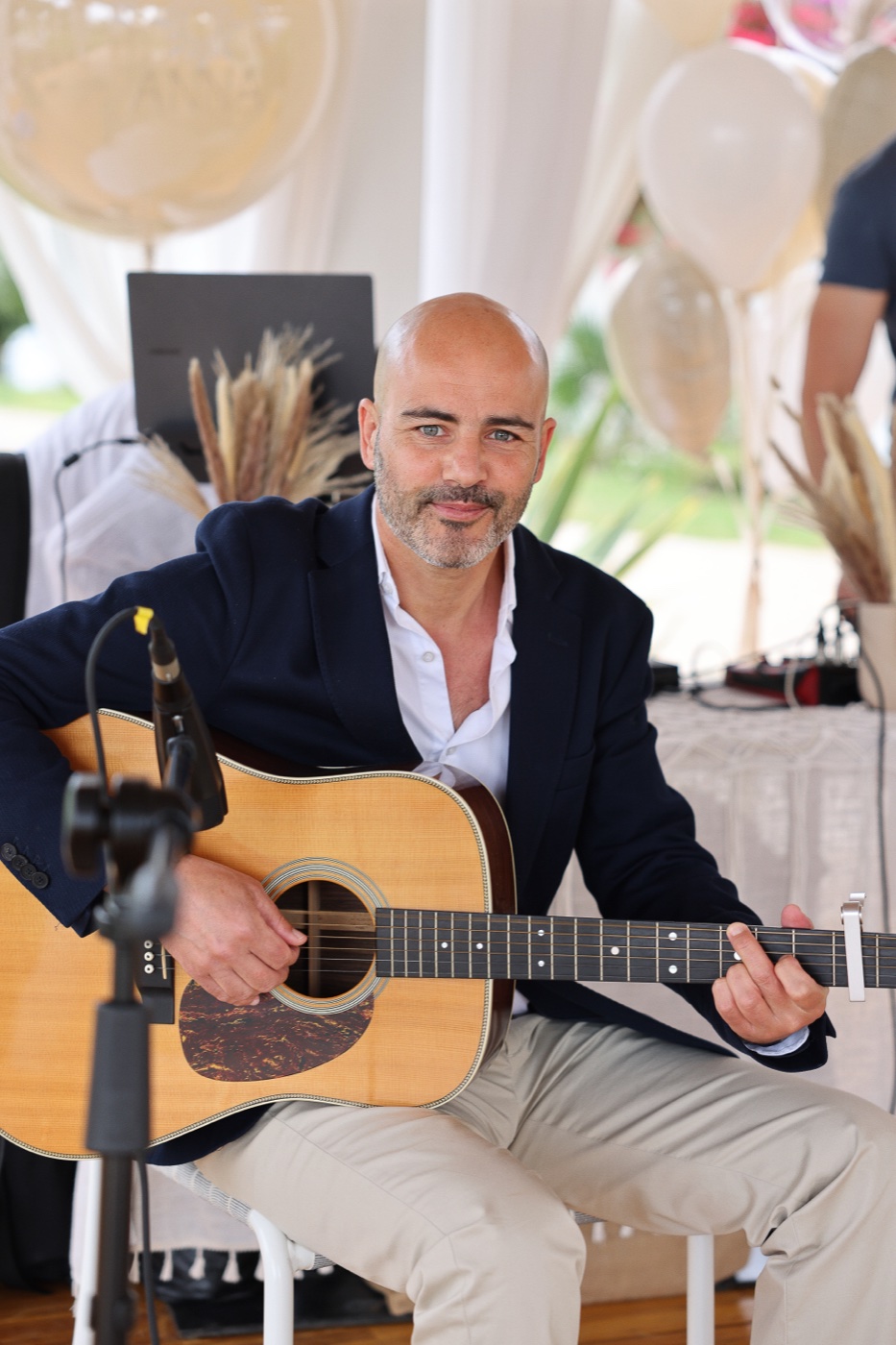 Portrait of Elad Alon